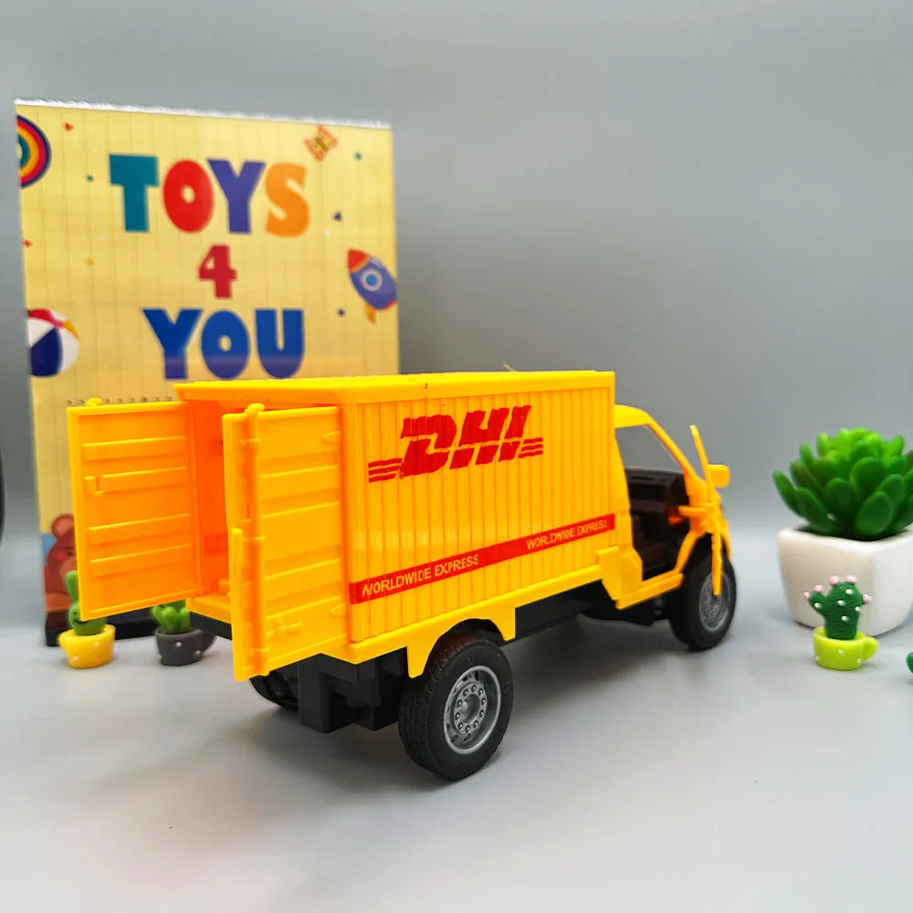 RC SIMULATING PICKUP TRUCK