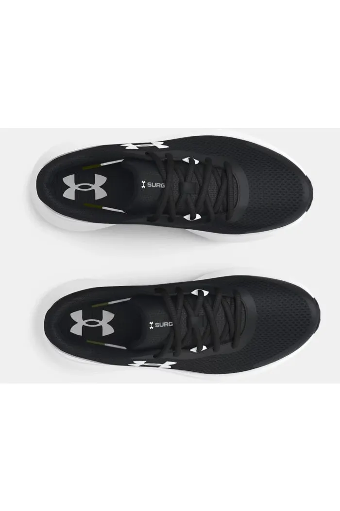 Under Armor Boys' Grade School Surge 3